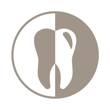 A simple logo that shows a tooth, divided into two colors. The tooth is stylized and likely belongs to a dental practice or a dental service. | © lippai_zahnicon-22 (1)